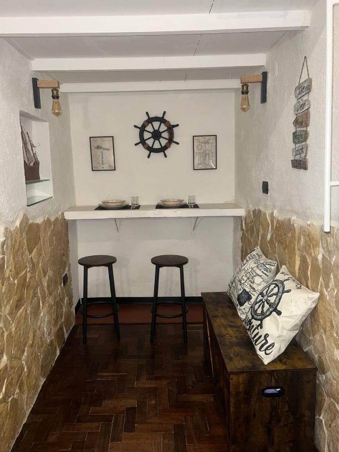 شقة La Stiva In Centro Storico نابولي المظهر الخارجي الصورة