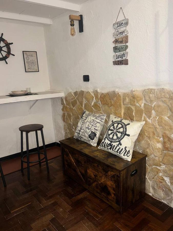 شقة La Stiva In Centro Storico نابولي المظهر الخارجي الصورة